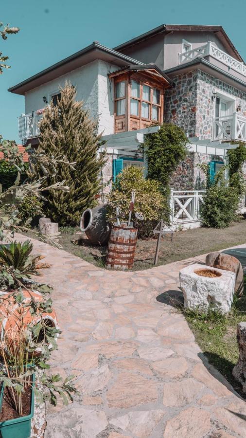 Orino Suites Cedit Екстер'єр фото