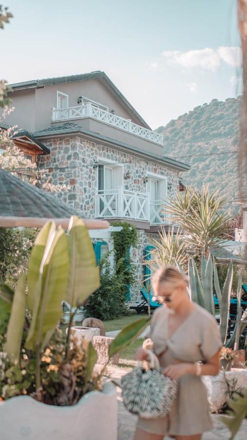 Orino Suites Cedit Екстер'єр фото